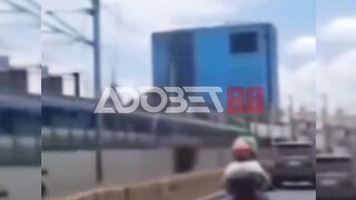 POV: Hari Senin, Tapi Otak Masih di Hari Minggu