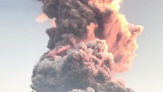 BREAKING: Mount Lewotobi Laki-laki in Indonesia has erupted