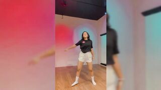 Indian Girl Bhumi Asnani Dance 5