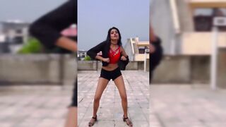 Indian Girl Divya Ralhan Dance 12