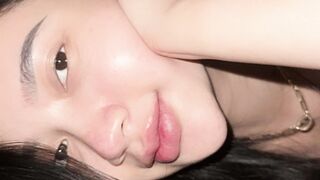 Beautiful Girl's 34