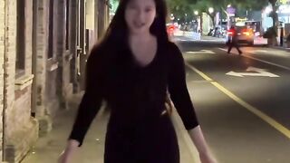 Jalan" penuh bahagia