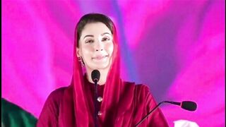 Maryam Nawaz's full attention on Watch the video till the end