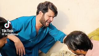 Phupho NY to aty hi ???? lagadi