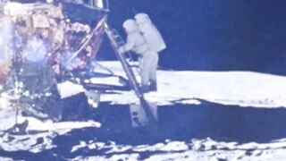 USA ???????? Flagg On Moon ???? ????