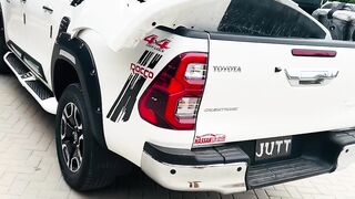 Toyota Hilux revo