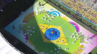 Shakira - La La La Live (Brazil 2014) ft. Carlinhos Brown Closing Ceremony FIFA World Cup 2014