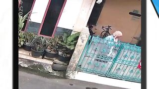 Anak Durhaka di Bekasi Aniaya Ibu Kandungnya Sendiri Karna Kesal Tak Diberi Uang