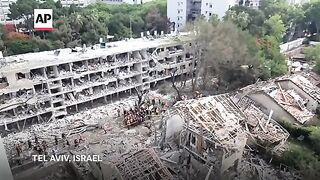 Tel Aviv hit as Iran missiles strike areas in Israel.