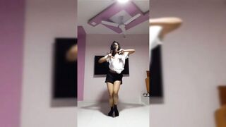 Indian Girl Shreya Maste Dance 7