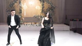 Pakistani Couple Dance in Wedding Party