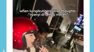 Punya teman begini tidak pernah sedih, pasti ngakak trus