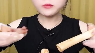 Mukbang Eating ASMR food show