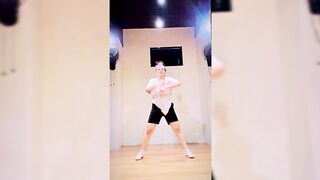 Indian Girl Bhumi Asnani Dance 6