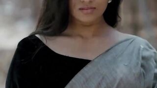 Tu jo touch kare pyaar se… chain mile