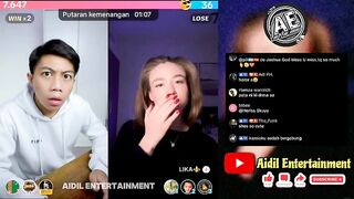 TIKTOKERS PRANK FUNNY MOMENT RUSSIAN WOMEN GET GOOSEBACK