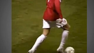 Cristiano Ronaldo CHOP dalam gerakan lambat ????
