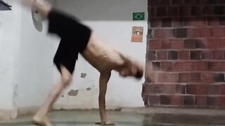 Essa doeu ...