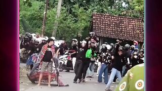 Grup Pencak SIlat Tapi Tawuran?