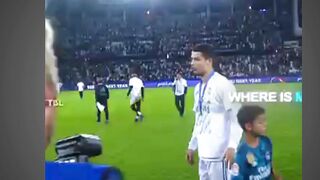 Messi Meets Ronaldo And His Son