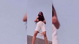 Indian Girl Pooja Bhalla Dance 24