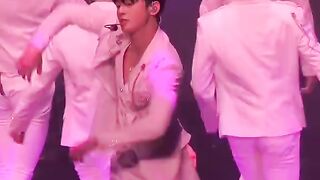 ASTRO ????