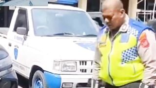 Video Nasib Oknum Polisi di Medan yang Terciduk Lakukan Pungli