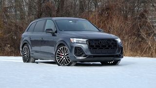 Audi SQ7 2025 luxury suv