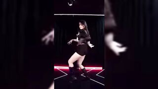 Indian Girl Siya Sharma Dance 4