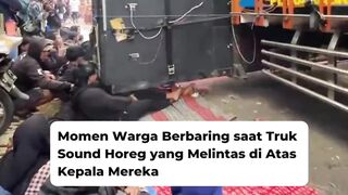 Video Momen Warga Berbaring saat Truk Sound Horeg yang Melintas di Atas Kepala Mereka
