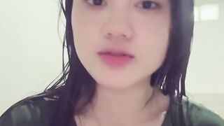 Beautiful Girls 16
