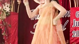 Beautiful girl dance 12