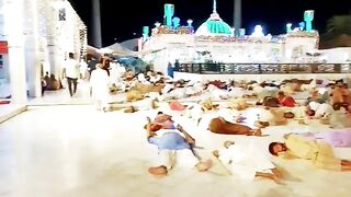 Ali haj very Tenu Lakkha Ne Salam