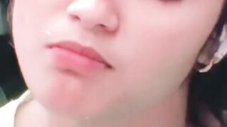 Akshita Dwivedi lapsing male voice مجھے سوچ سمجھ کر کھونا میں دوبارا نہیں ملتا