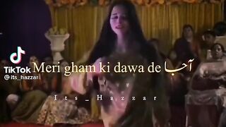 New viral dance video