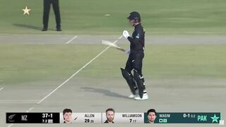 A Flying Catch by Salman ALI Agha Pakistan vs Newzealand
