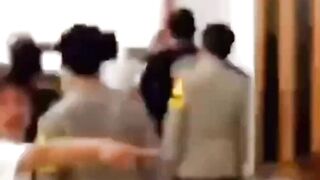 Video Detik-Detik Kegiatan Ibadah Keagamaan Dibubarkan Warga di Sukabumi