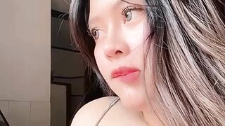 Pesona Cewek Tobrut 62, Sekali Lirik Langsung Bikin Salting!