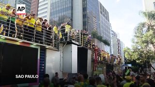 Bolsonaro rallies supporters in Brazil to protest his Supreme Court