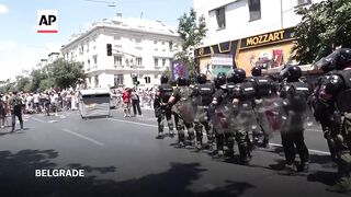 Serbia police remove protest blockades in capital