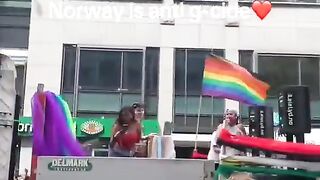حتى مخانيث النرويج طلعوا أشرف من السعوديين