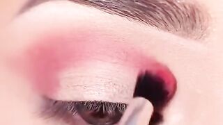 Eye makeup 13