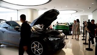 Xiaomi EVs to Stay in China Until 2027 Amid High Demand, CEO Announces