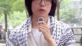 نشطاء كوريون يعلنون دعمهم لفلسطين في حملة شعبية جماعية .