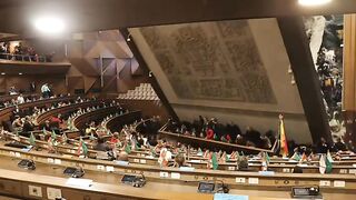 Funny Ail Earthquake Chaos in Bolivian Assembly! Politicians React to Unexpected Tremor