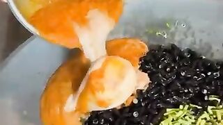 Traditional dish of the plik ue broth region
