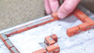 Mini house making