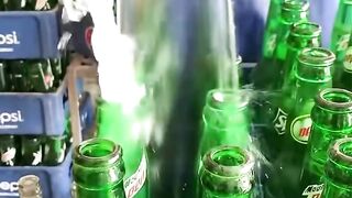 Bottling ASMR How Pakistanis Craft Their Own Desi Mountain Dew Copy! Soft Drink fizz