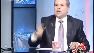 توفيق عكاشة منذ 13 عام  ستسقط الأسرة الحاكمة بالسعودية
