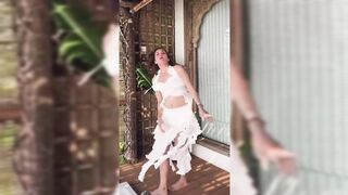 Indian Girl Aradhana Sharma Dance 14